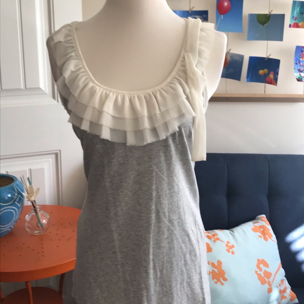 Adorable tank top, size S